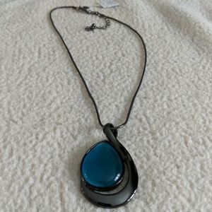 NWT Lia Sophia Deep Sea necklace